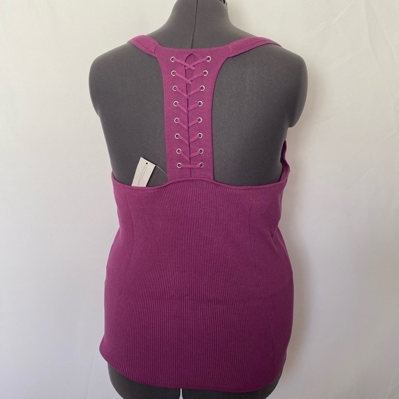 NY&CO Tank Top - Picture 3 of 6